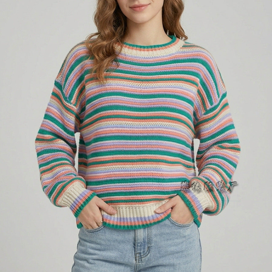 Leger geschnittener Damenpullover mit modernem Streifenmuster