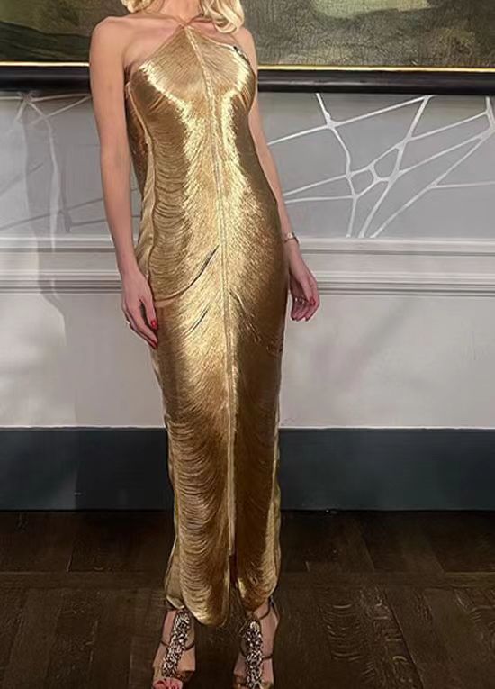 Elegantes Damenlangkleid mit anspruchsvollem Kragen und Schlitz