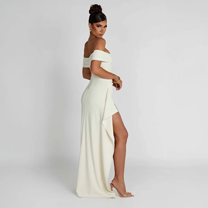 Maxi-Kleid mit seitlichem Schlitz und schulterfreiem Ausschnitt