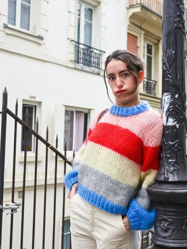 Bunter gestreifter Strickpullover für lässig schicke Looks