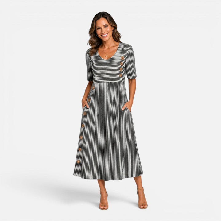 Gestreiftes Midi-Kleid für Damen mit Knopfdetail und Taschen