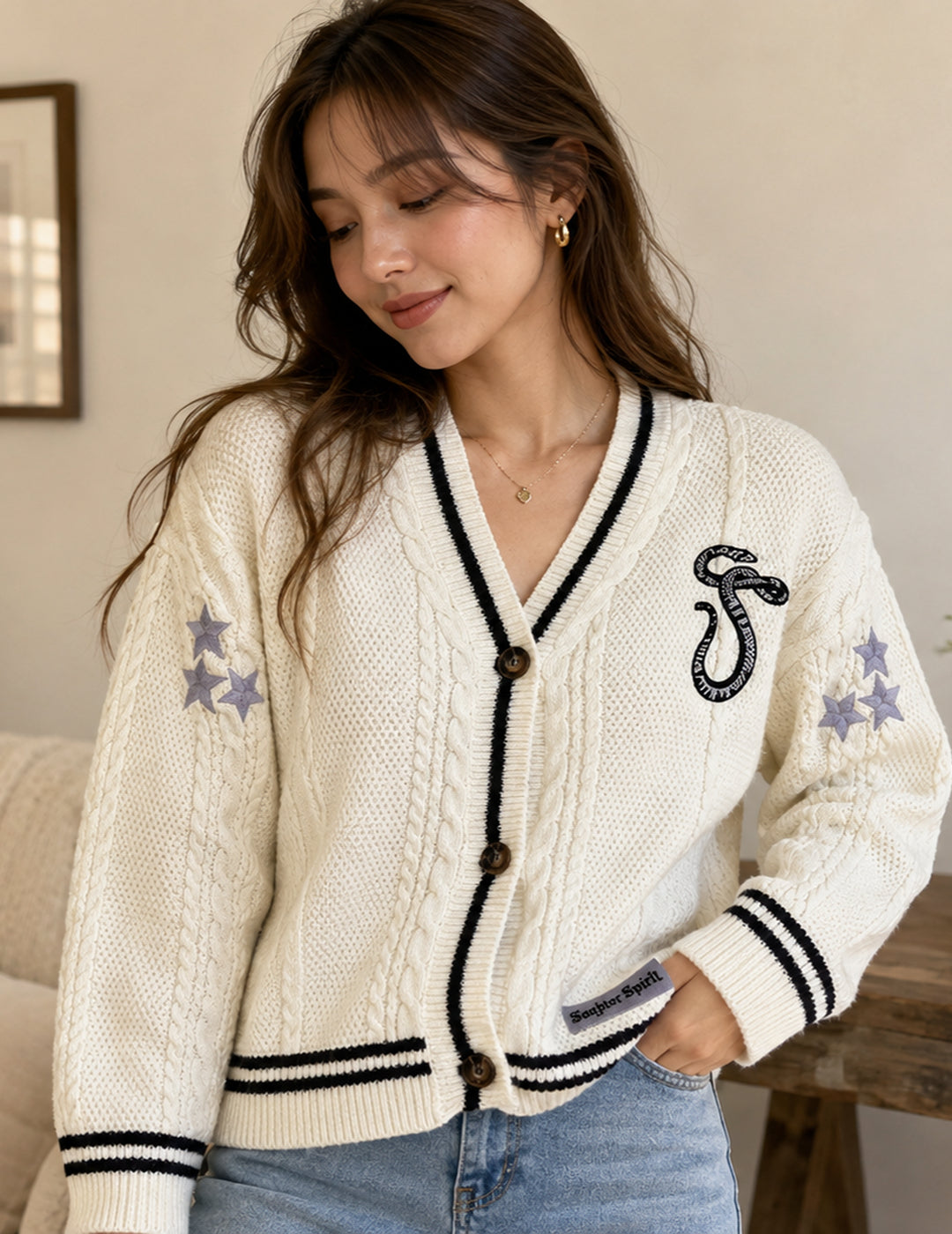 Women's Cable Knit V-Neck Cardigan