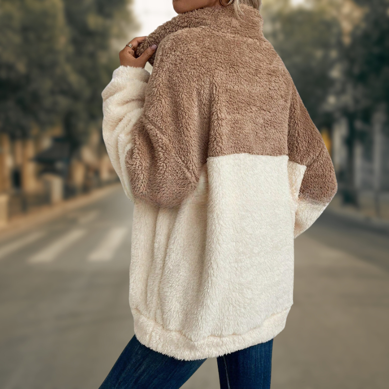 Maddison® | Oversized Teddypullover mit Tasche