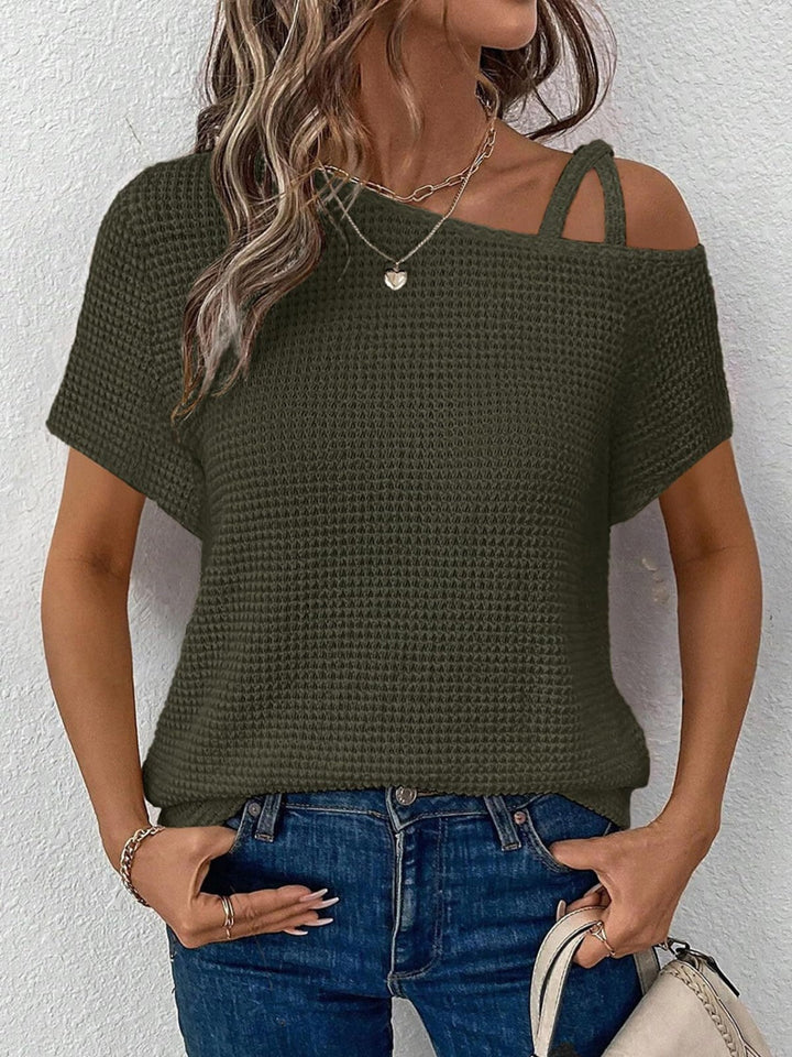 Asymmetrisches T-Shirt mit kurzem Arm und Rundhalsausschnitt