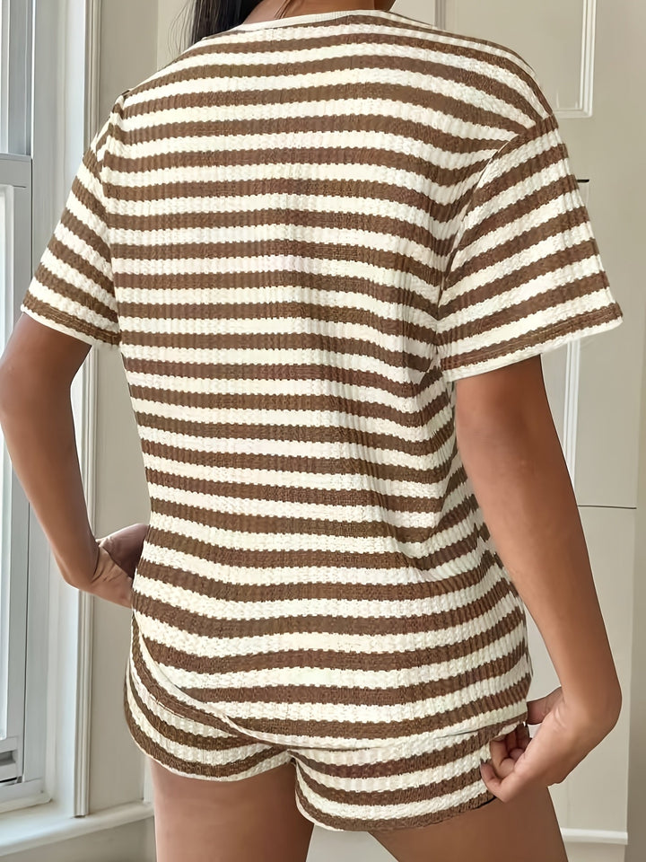 Gestreiftes Rundhals-T-Shirt und Shorts Freizeitset