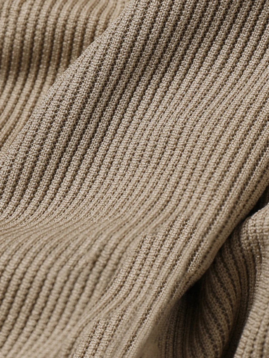 Gemütliches geripptes Crop-Sweatshirt mit Reißverschluss