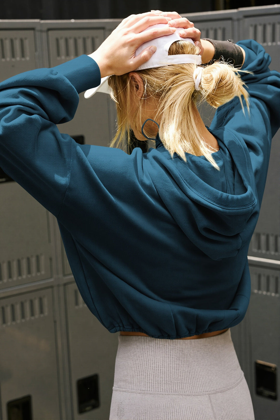 Sportliches Damen-Sweatshirt mit geschlossenem Stehkragen