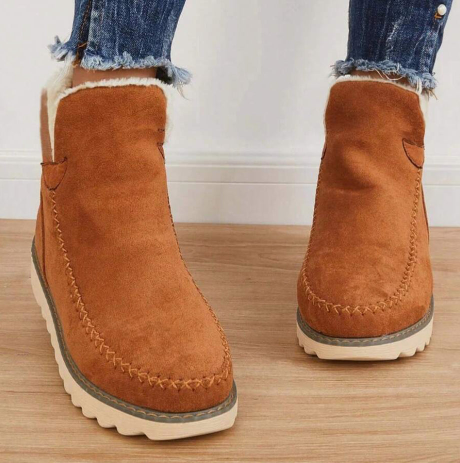 Gemütliche Strick-Winter-Stiefeletten