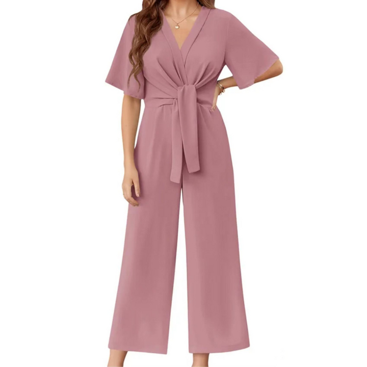 Damen-Jumpsuit mit modernem Schnitt und weitem Bein in Rückansicht