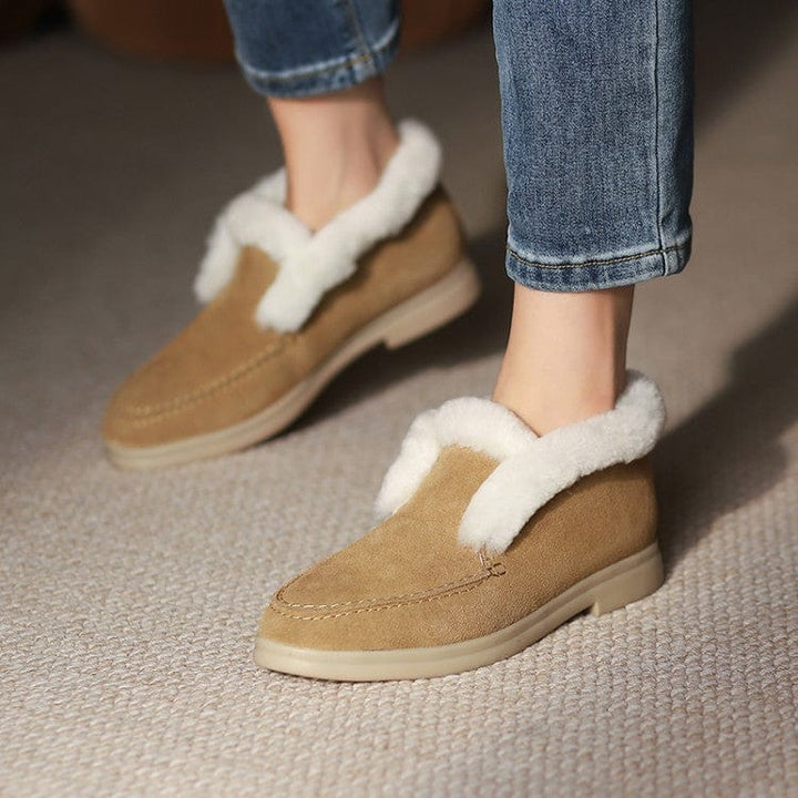 Gemütliche Wildleder-Stiefeletten mit Fellfutter zum Hineinschlüpfen