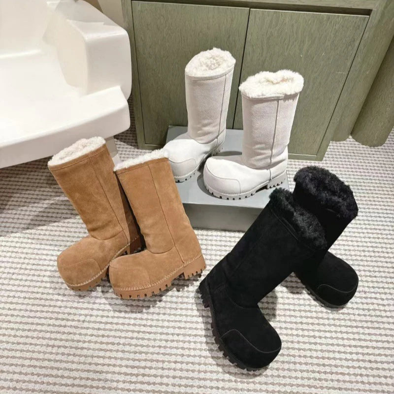 Klobige Plateau-Stiefeletten