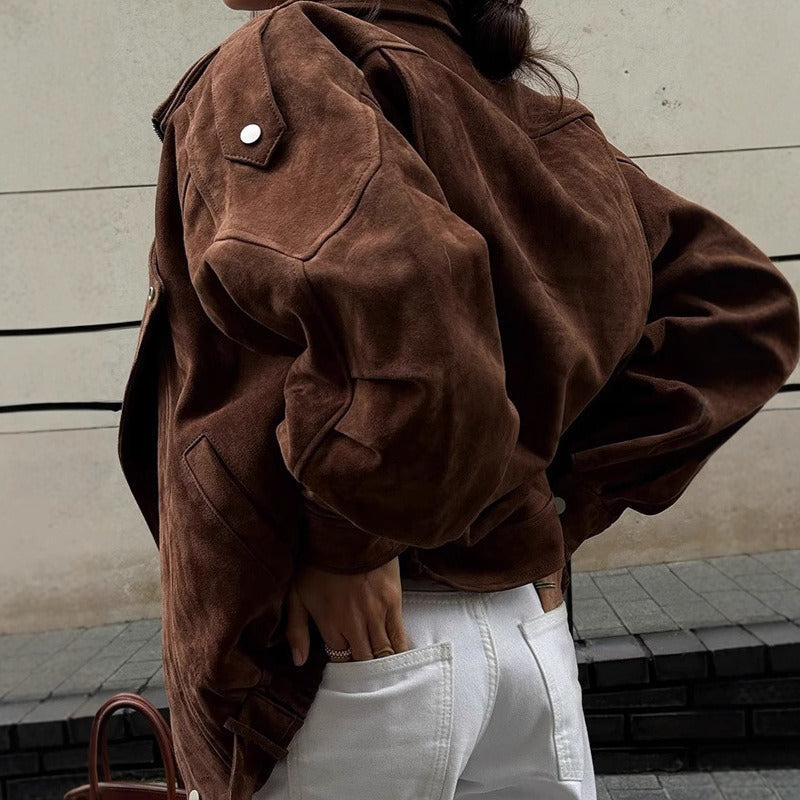 Übergroße Bomberjacke im Wildleder-Look mit asymmetrischem Reißverschluss