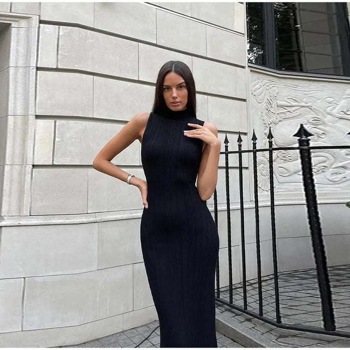 Weiches gestricktes, geripptes Bodycon-Midikleid