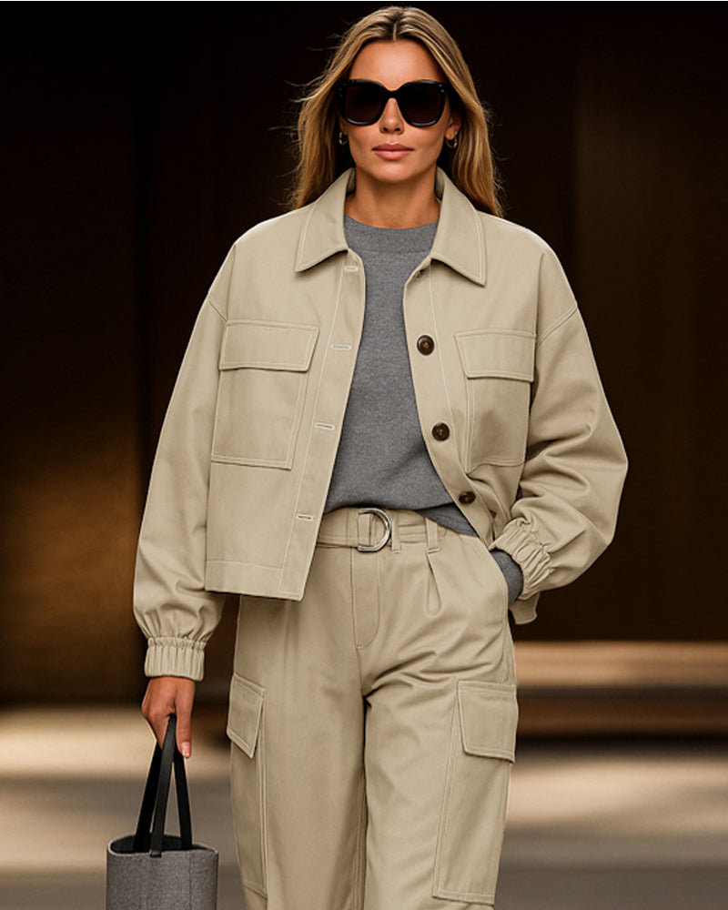 Moderne Utility-Transportjacke und Hose Set