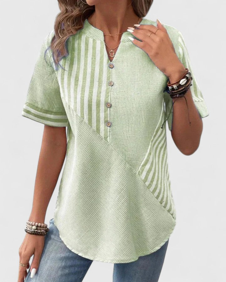 Anspruchsvolle Damenbluse mit elegant fließendem Design