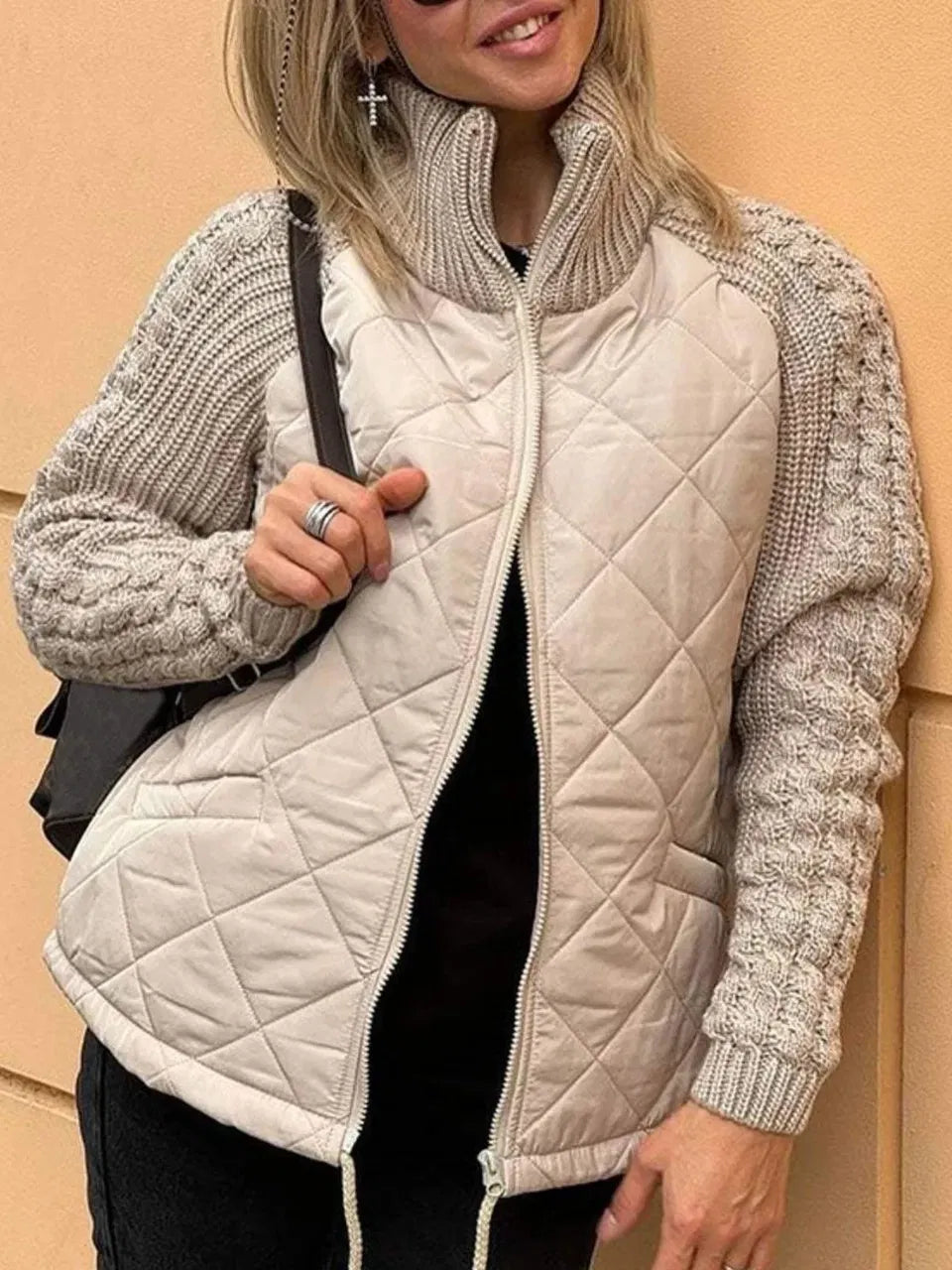 Gemütliche Strickjacke für den Herbst