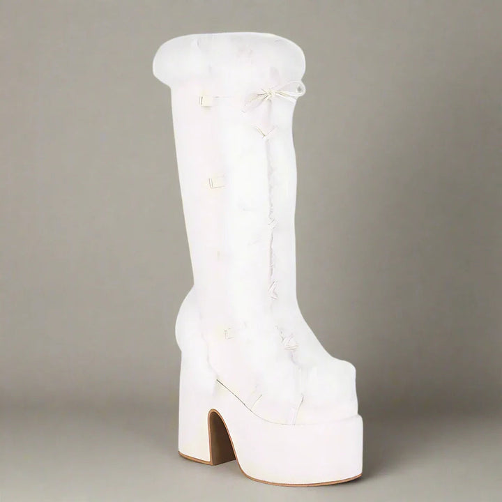 Gemütliche klobige Plateau-Stiefel für den Winterstil