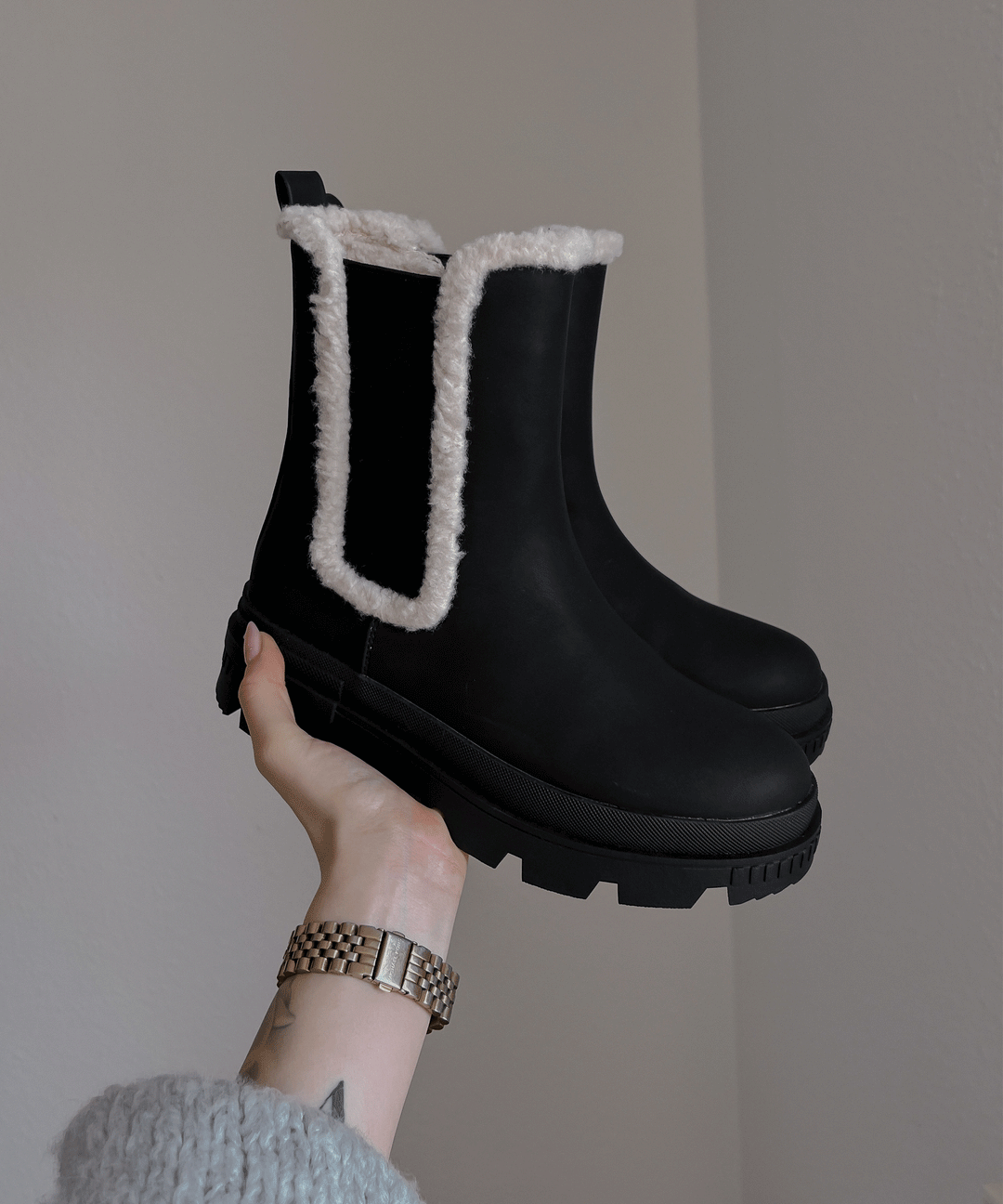 Schicke schwarze Leder-Stiefeletten