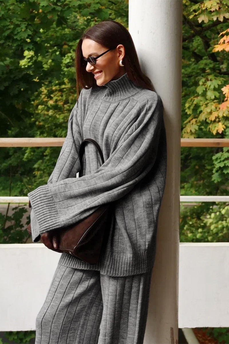 Rippstrickpullover für Damen mit passender Hose im Set