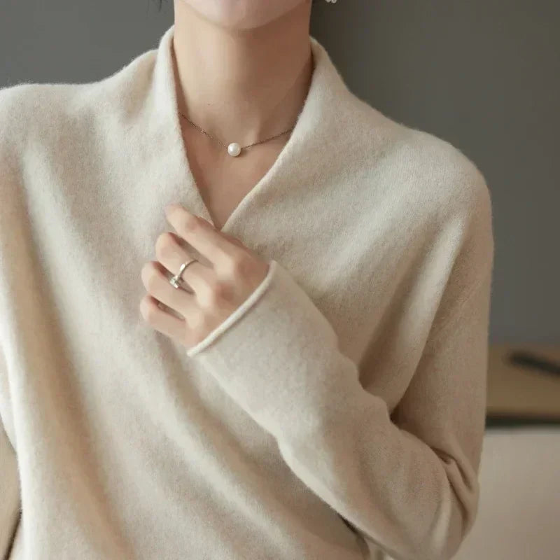 Cashmere Luxe - Eleganter Überkreuzter Pullover für Damen