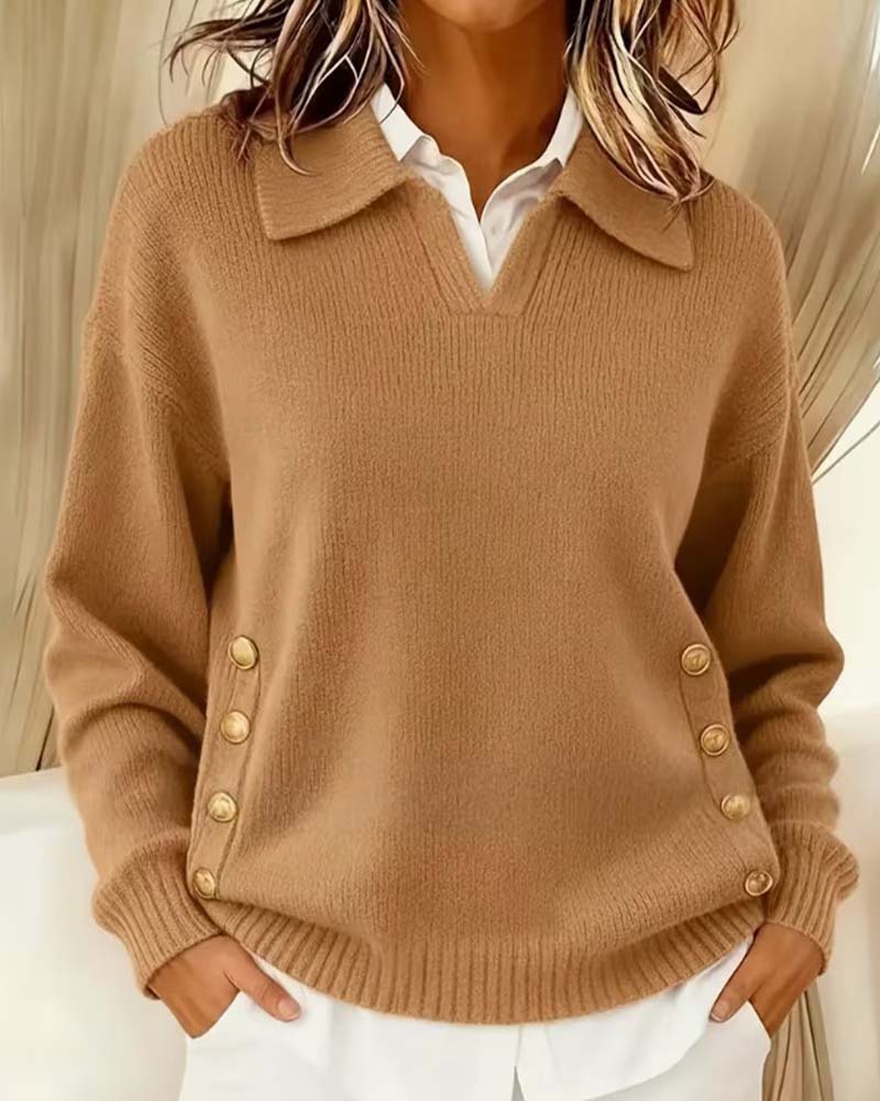 Damenpullover mit Reverskragen, Knöpfen und langen Ärmeln in einfarbigem Design