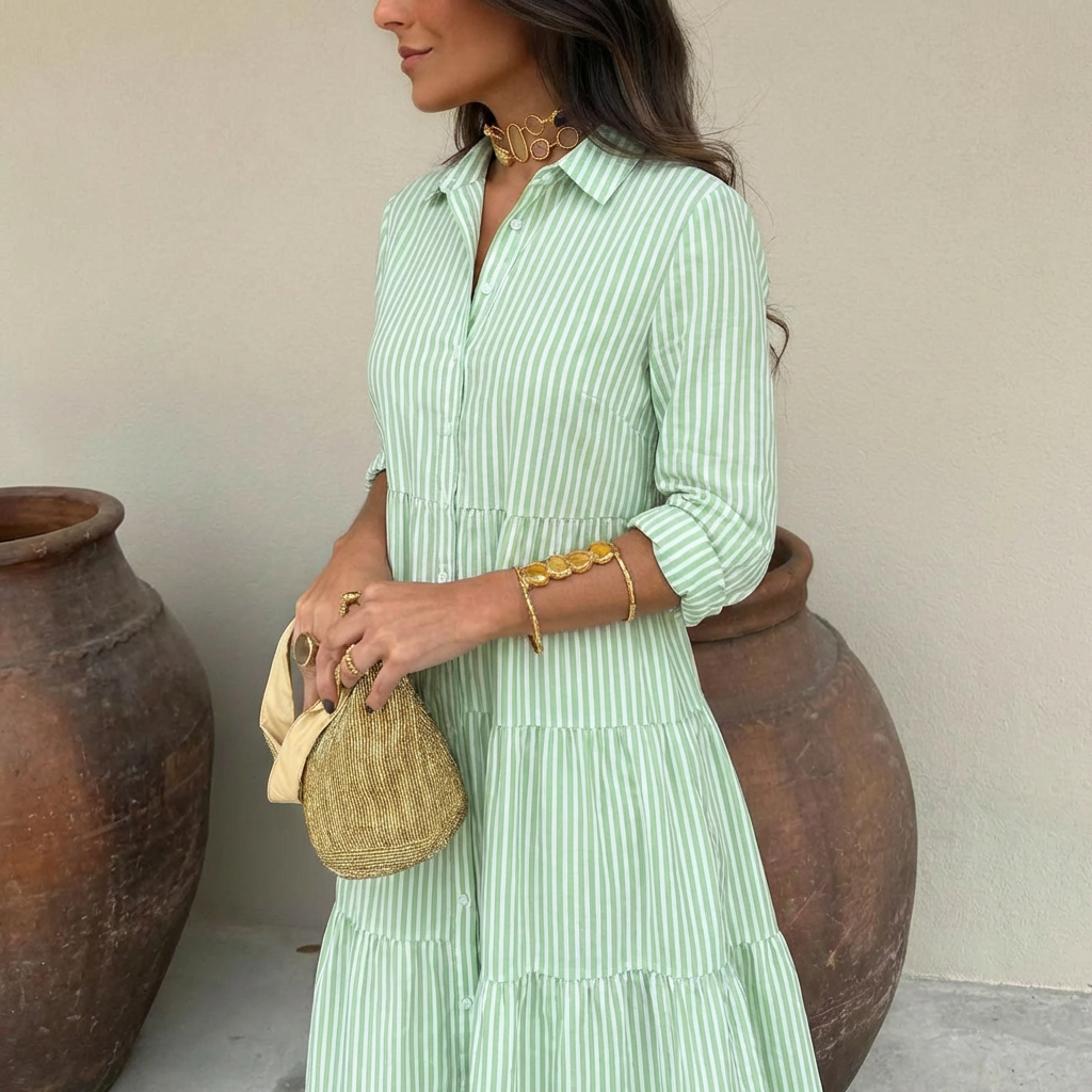 Leichtes gestreiftes Sommerkleid mit Knopfleiste