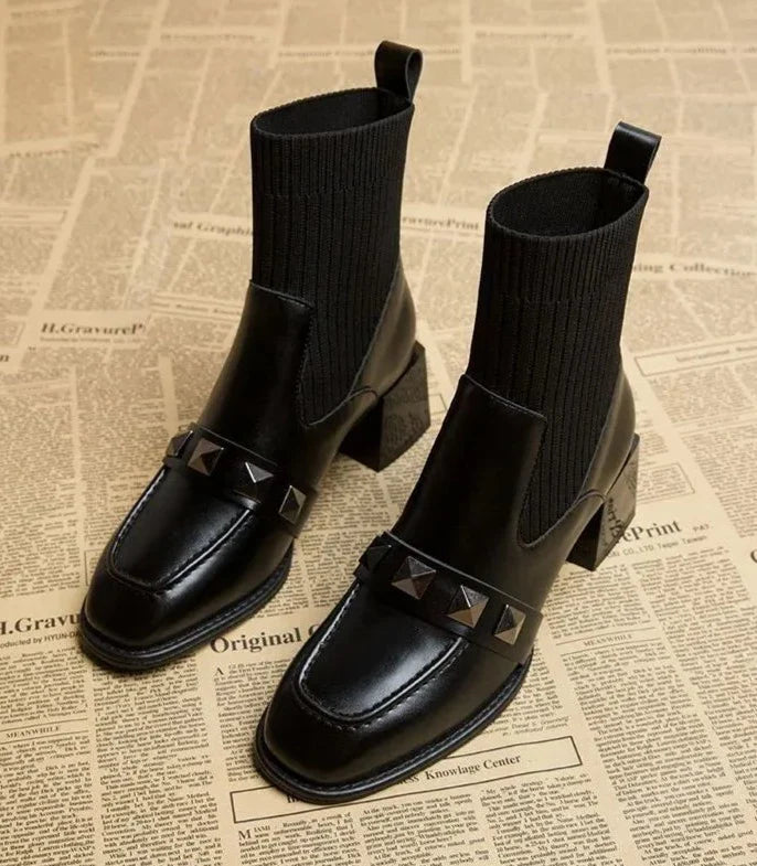 Schicke Leder-Stiefeletten