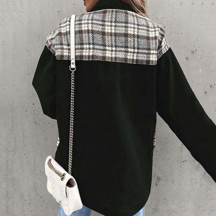 Elegante Damenjacke mit Karomuster und klassischem Kragen
