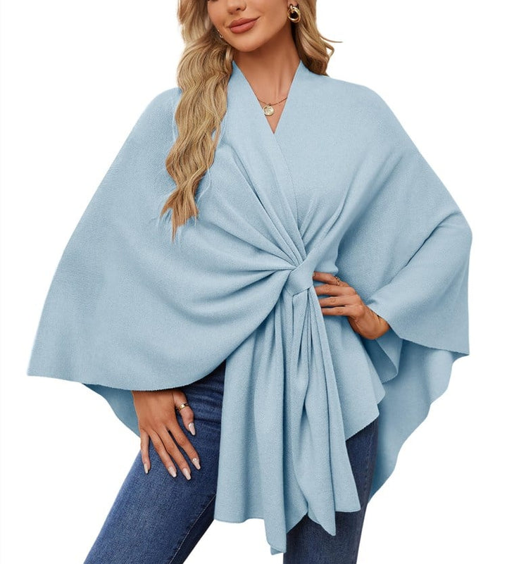 Weicher eleganter Schultertuch-Poncho für gemütliches schickes Schichten