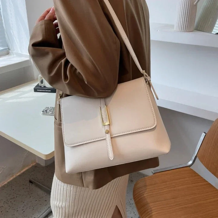 Helviora® | Klassische Schultertasche mit Verschlussriemen