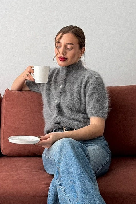 Damen Flauschige Kurzarm Strickjacke Mit Knopfleiste