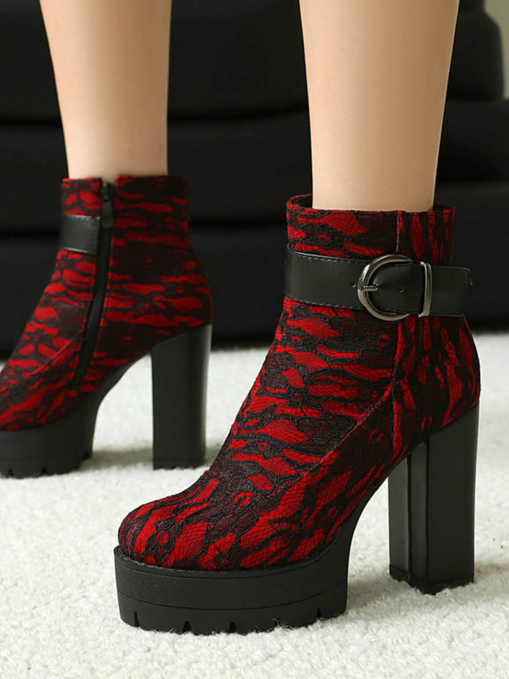 Vintage Spitzen-Plateau-Stiefeletten mit klobigen Absätzen