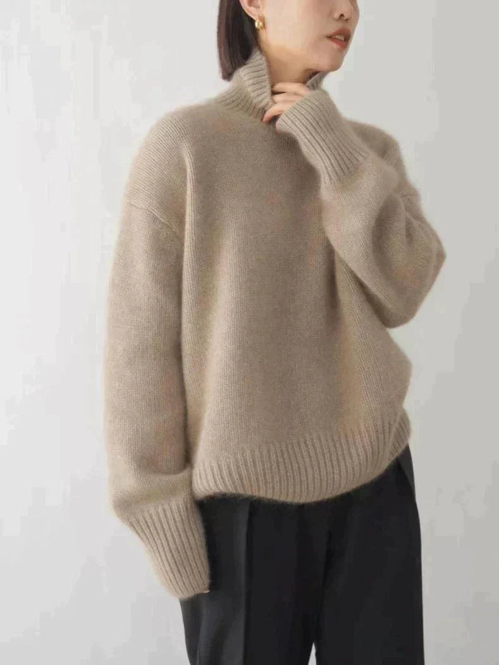 Gemütlicher weicher Strickpullover mit Rollkragen für kühle Tage