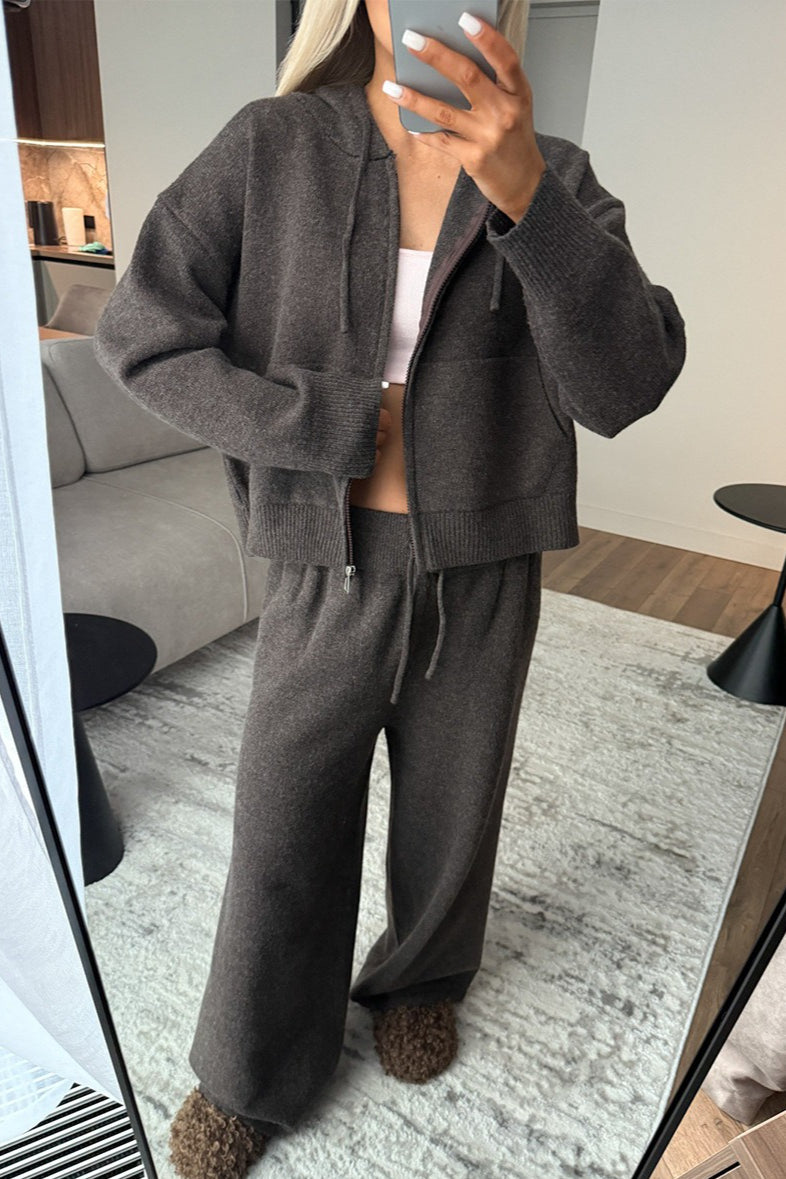 Vielseitig tragbares Strickset für Damen