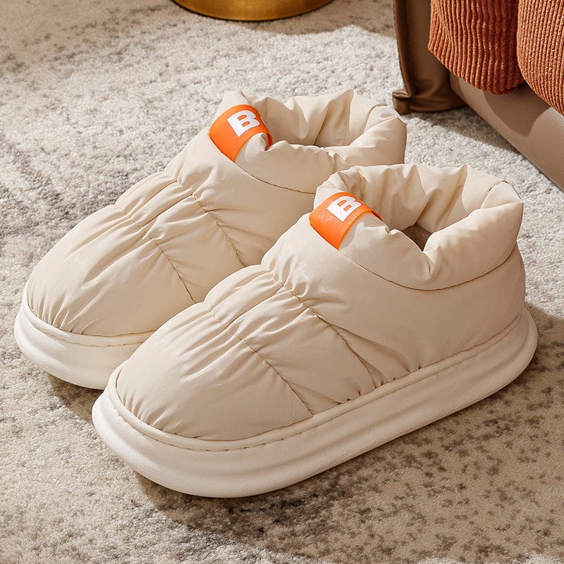 Bequeme Plüsch-Hausschuhe zum Hineinschlüpfen für Damen