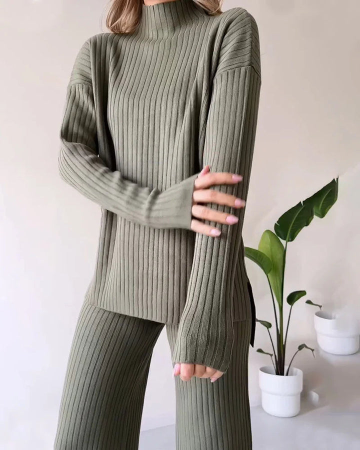 Schickes zweiteiliges Set mit Schlitz für mühelosen lässigen Stil