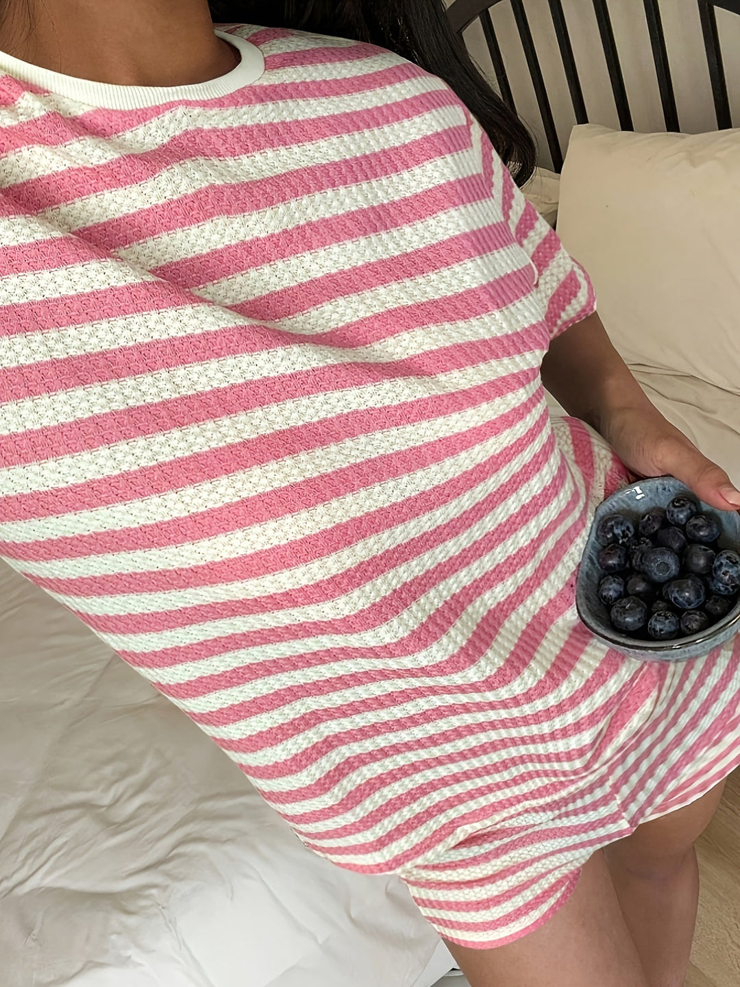 Gestreiftes Rundhals-T-Shirt und Shorts Freizeitset