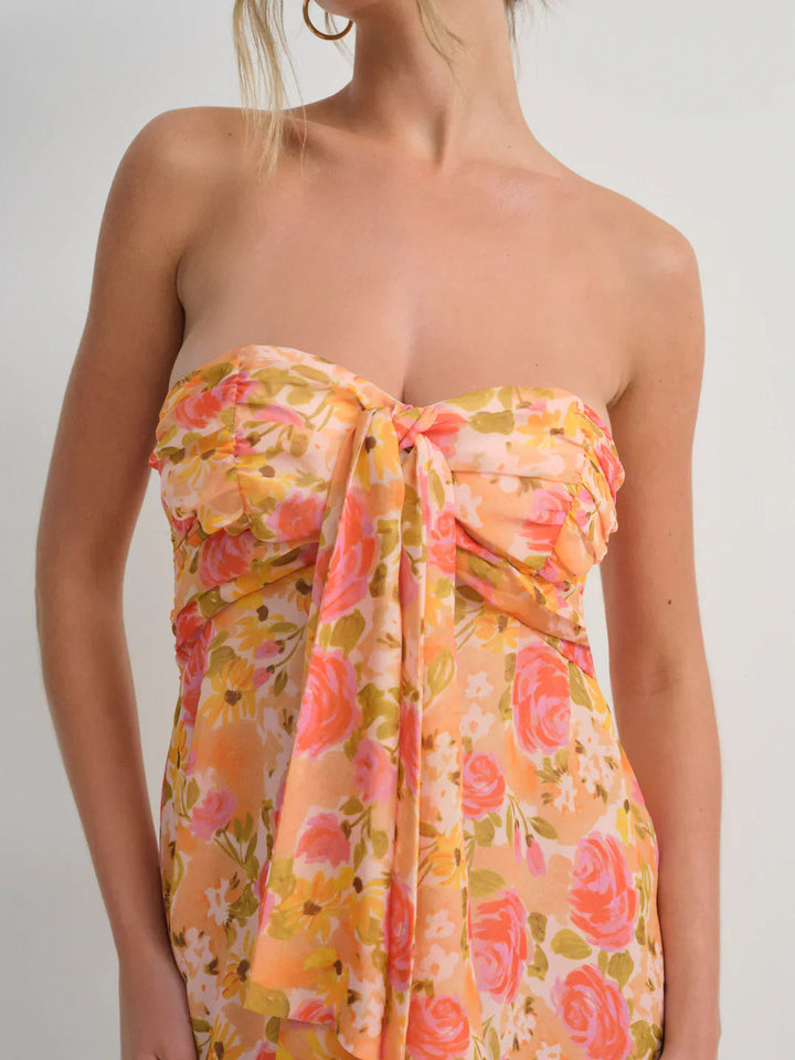 Fließendes florales Boho-Maxikleid