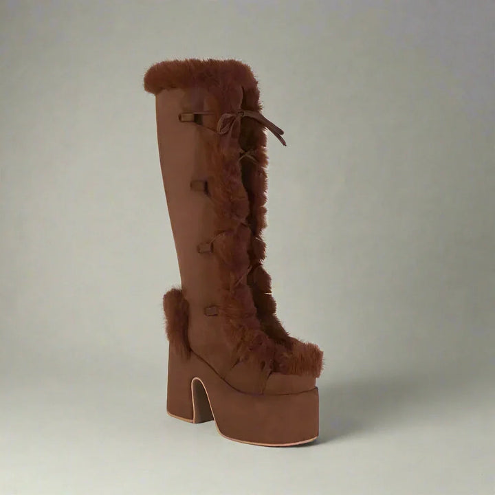 Gemütliche klobige Plateau-Stiefel für den Winterstil