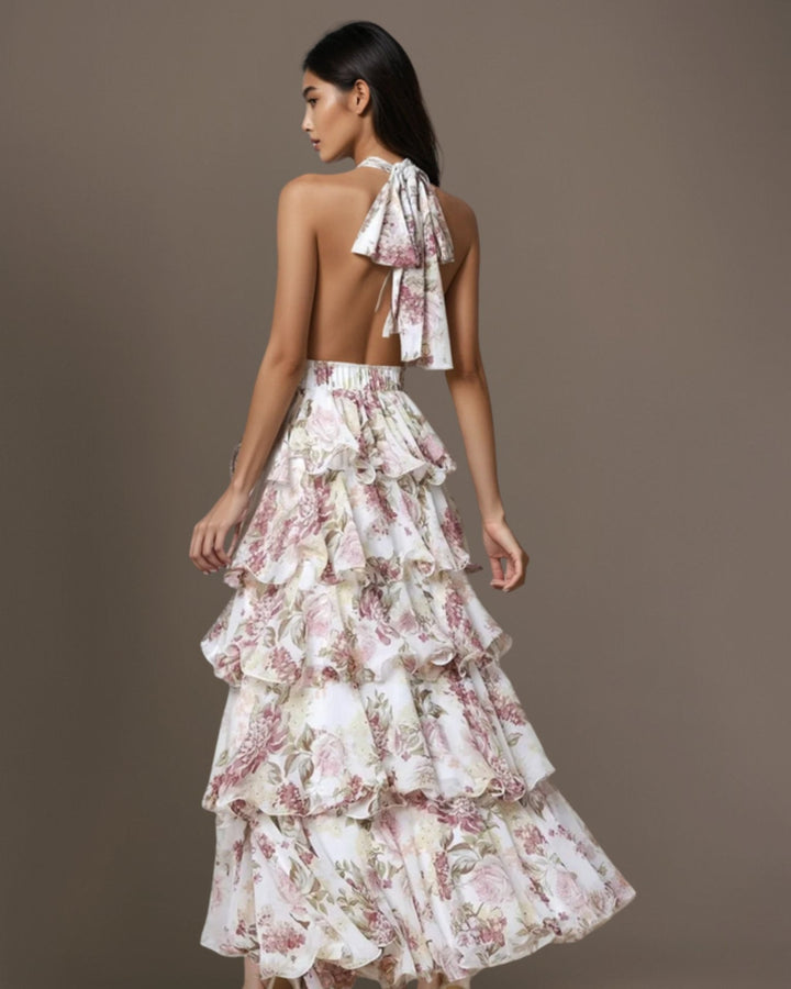 Maxikleid mit Blumenmuster, Neckholder, gestuften Rüschen und Taillendetail