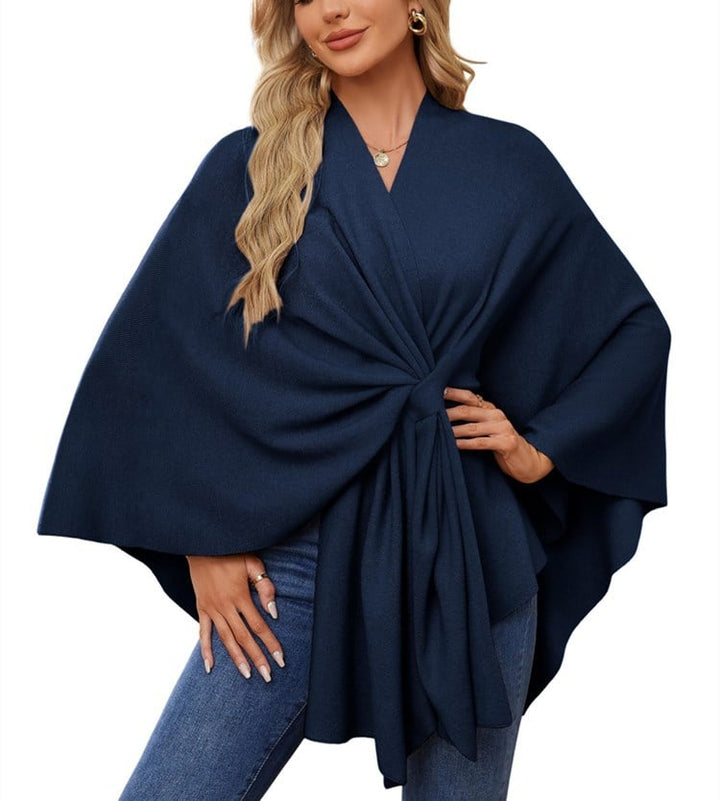 Weicher eleganter Schultertuch-Poncho für gemütliches schickes Schichten