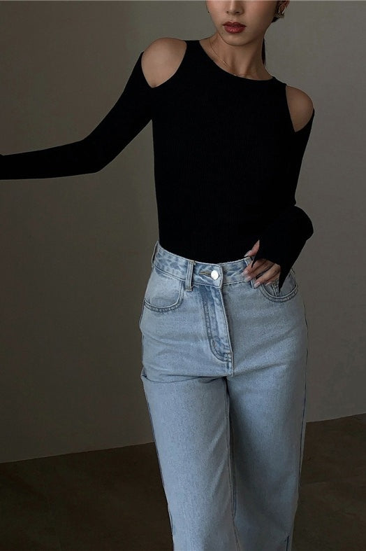 Damen Stricktop mit Schlitzärmeln aus Strickmaterial, Detail vorne