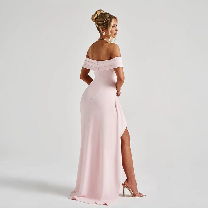 Maxi-Kleid mit seitlichem Schlitz und schulterfreiem Ausschnitt