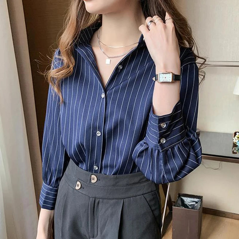 Damen Lockeres Langarmshirt mit Streifen Blau Weiß