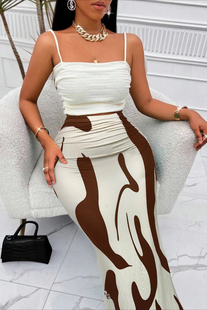 Langer Animalprint-Rock als stilvolles Outfit für Damen