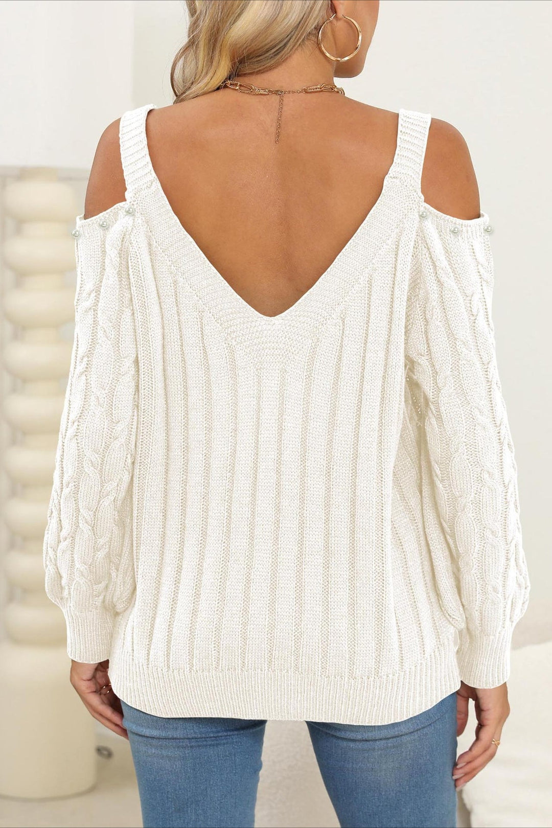 Damenpullover mit tiefem Ausschnitt und bequemer lockerer Silhouette
