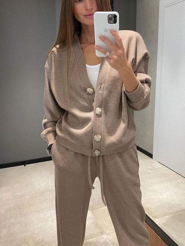 Gemütliches lässiges V-Ausschnitt Pullover- und Hose-Set