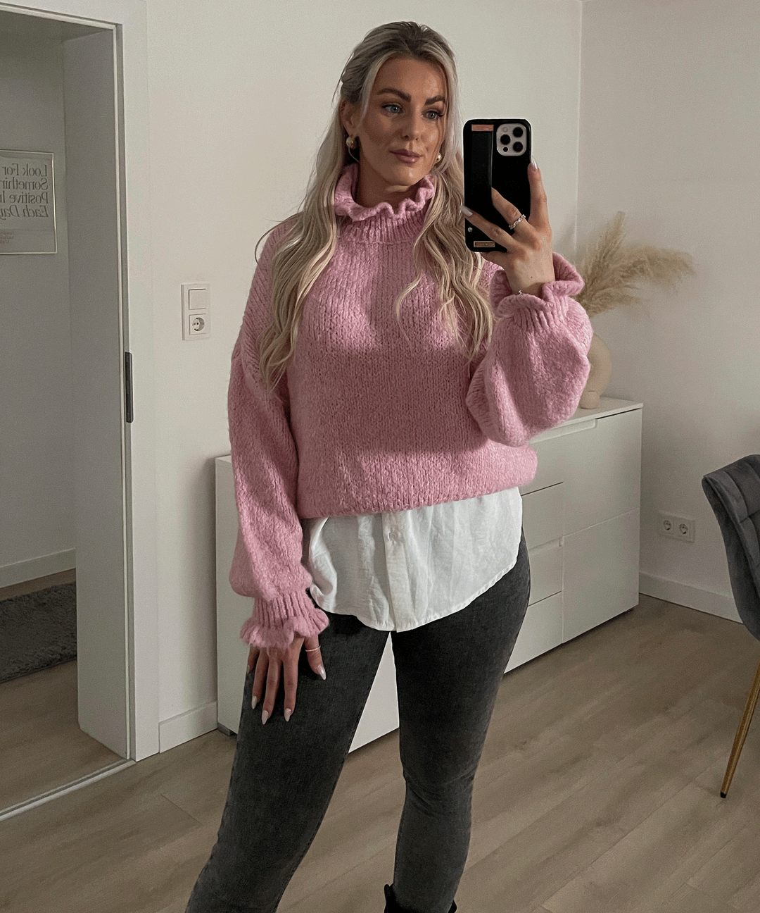 Eleganter weißer Rock