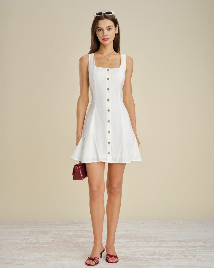 Weißes Mini-Kleid mit quadratischem Ausschnitt, Knopfleiste und A-Linien-Schnitt
