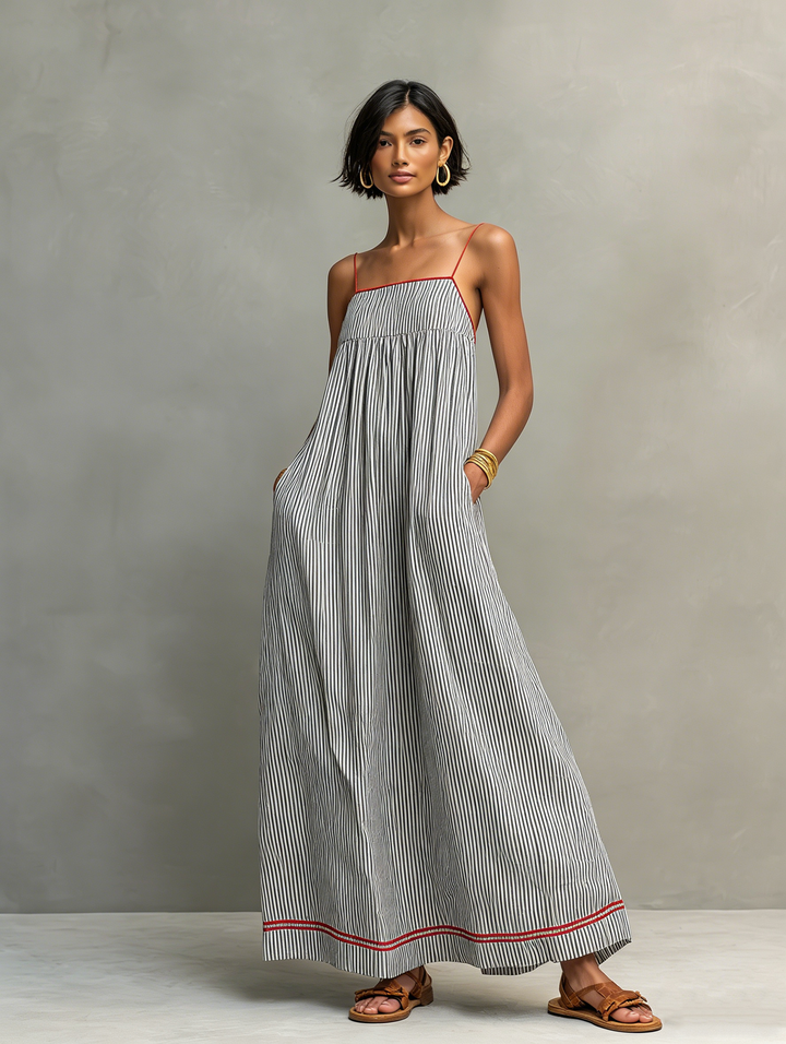 Gestreiftes Maxikleid mit Spaghettiträgern und lockerer Passform